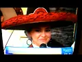 Graciela Beltrán Cantando en Despierta America su canción Dos gotas de agua.