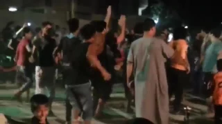 ردح شباب عراقي علئ المعزوفه الرهيبه 2017 اشترك بالقناة ليصلك كل ماهوه جديد من افراح العراق 