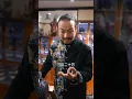 穷小伙抱着破烂去变卖被众人嘲笑!殊不知他身怀鉴宝神眼,旁人眼里的垃圾,居然是价值连城的稀世珍宝!一招捡漏一夜暴富,草根逆袭走上人生巅峰!
