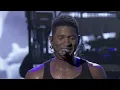 Usher - Remid Me / U Don't Have To Call (Live at iTunes Festival 2012)