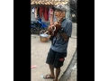 Download Lagu BARU !! Pengamen Jalanan Kreatif Ciptain Lagu Bikin Ngakak