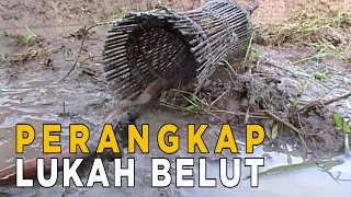 membuat perangkap belut dari anyaman bambu sisi lain