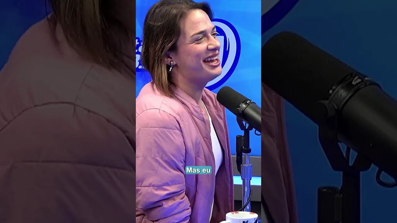 GLAMOUR GARCIA CONFESSA QUE JÁ FICOU COM FAMOSOS
