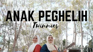 Download ANAK PEGHELIH - TWINNIES (LOGHAT NEGERI PERLIS) - LIRIK MP3