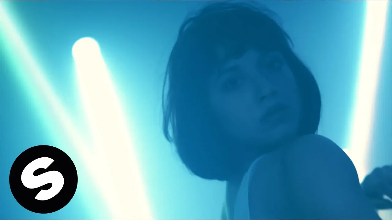 EDX & Amba Shepherd - Off The Grid (Official Music Video) EDX & Amba Shepherd - Off The Grid (Official Music Video)