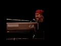 Download Lagu Eagles - New Kid in Town (Live)