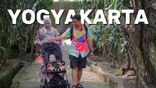 LIBURAN LENGKAP DI YOGYAKARTA. Dari Kebun Binatang sampe Kafe Hits!