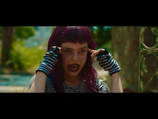 Un matrimonio mostruoso | Clip Supervelocità