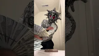 How To Money Spread Like A Sweat Shorts Lifehack Tricks Viral Trending Blowup Tutorial 