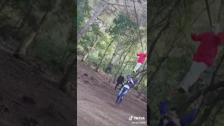 الحياة لي بغيتها أنا ماشي هادي 