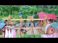 Download Lagu DAU and the help of his brothers finished installing the roof frame.Untold stories about brotherhood