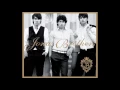 01 Jonas Brothers SOS HD+HQ