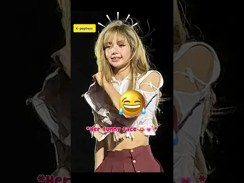 Lisa sneezed while on stage 🤪#lisa #lalisa #blackpink #shorts