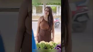 ابنة ضابط تستغل الناس  والأم تفاجئ الجميع وتعيد الحق لأصحابه                   دندنها