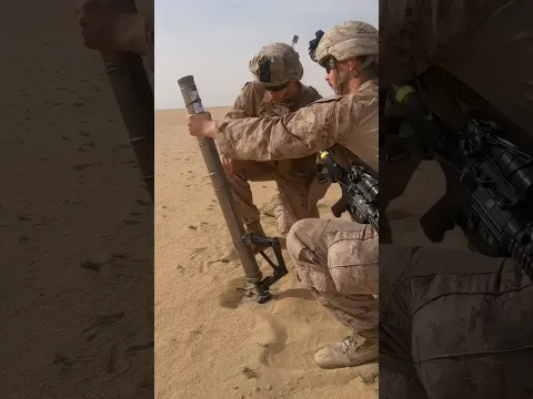 The Right Way to Aim a 60mm Mortar by Hand