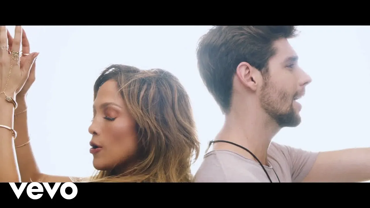 Alvaro Soler - El Mismo Sol (Under The Same Sun) [B-Case Remix] ft. Jennifer Lopez
