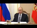 Lagu «Что за бред вообще?!» — Владимир Путин жёстко вступился за семьи военных и детей погибших бойцов