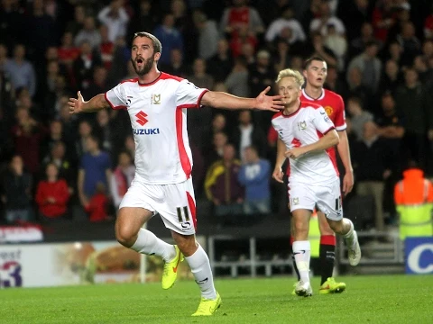 Download MP3 HIGHLIGHTS: MK Dons 4-0 Manchester United