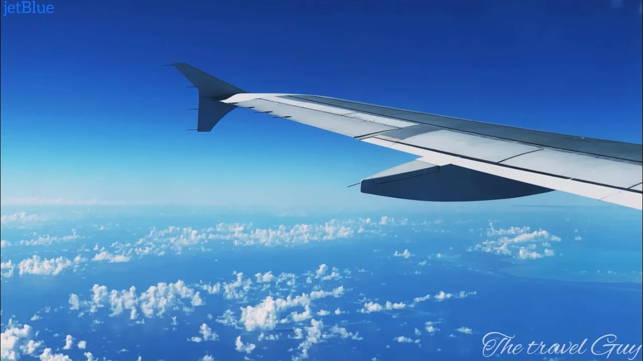 FLYING SPIRIT AIRLINES REVIEW ✈️😅 - OUR TRIP TO PUERTO RICO VLOG 🇵🇷🇵🇷 PART 2 : AIRPORT VIBES