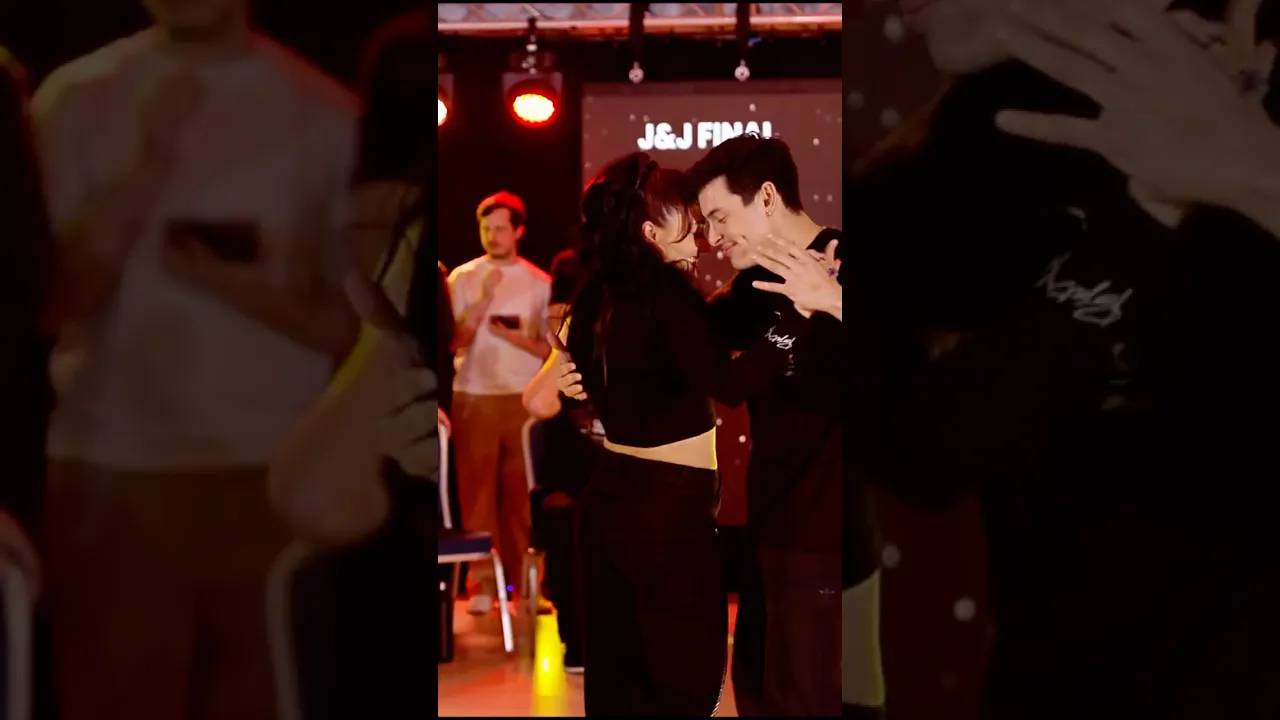 Dancing with Joao always gets 🤸🏼👯‍♂️🌪️