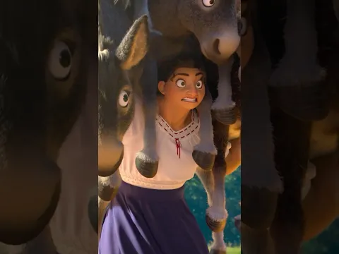When You’re “The Strong One” 😅💪 @DisneyClubUK
