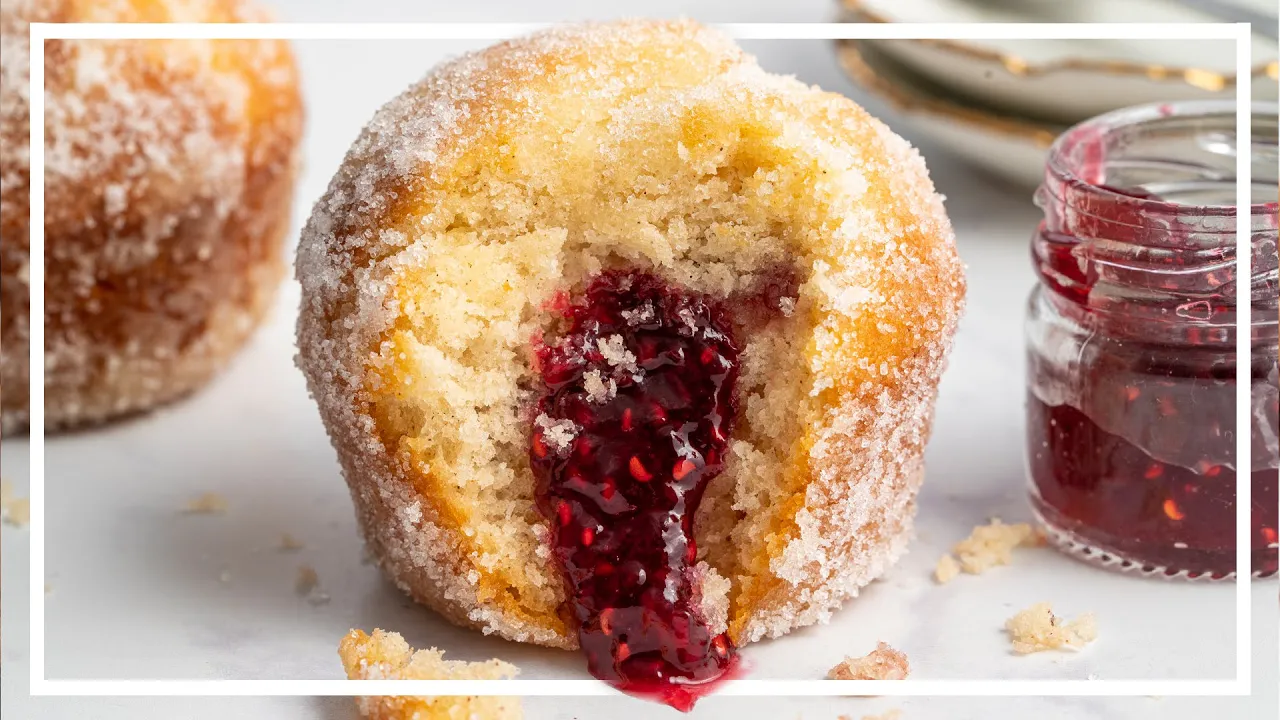 HEY YA'LL! LETS MAKE HOMEMADE MINI DONUTS WITH THE DASH EXPRESS DONUT MAKER!! DASH EXPRESS MINI .... 