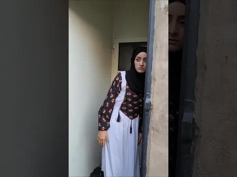 بعد غياب عشر سنوات رجع لاعند أخته🥺 شاهد ردة فعل الأخت عندما شافت اخوه💔
