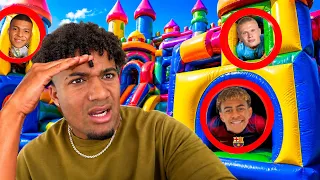 JUGAMOS AL ESCONDITE CON FUTBOLISTAS EN UN CASTILLO HINCHABLE