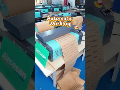 هذا الصندوق لم ينته بعد. آلة تقطيع الكرتون الخاصة بنا تمنحه غرضًا. مده—الآن أصبح ناعمًا ونطاطًا