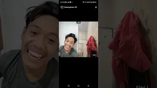 live streaming tiktok cellenge cilok goreng tepung keju di atasnya