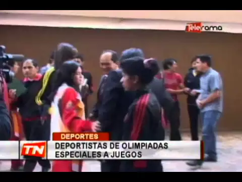 Deportistas de olimpiadas especiales a juegos