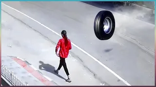luckiest people caught on camera moments of perfect timing 