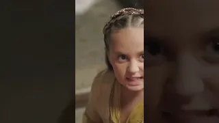 السلطانه مريم نفس قوه السلطانه هيام حتي وهي صغيره 