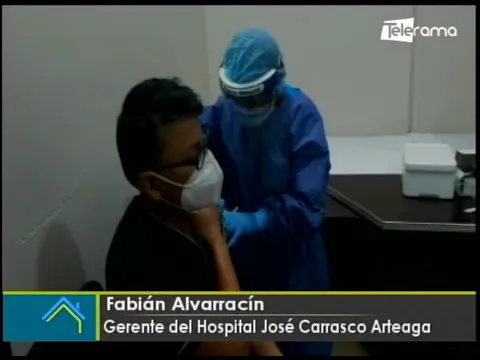 Empezó primera fase de vacunación contra covid-19 en Cuenca