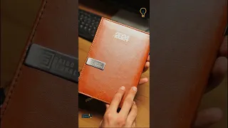 بوكس أجندة 2024 قلم معدن EbtekarSrore 