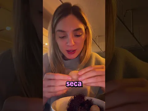 Esta Chica Quería Enseñar su Nueva Fruta Favorita, Pero NO Esperaba Que Pasaría Esto!