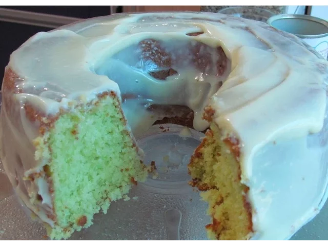 BOLO DE LIMÃO