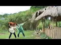 Download Lagu Dr. Long's concern: Dr. Long came to help Tu Yen reinforce the house before the big storm passed.