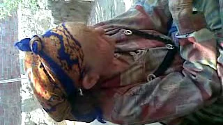 الفيومي العجوز يشتم الحكومة 18 