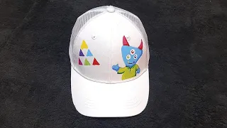Pintando Logotipo En Una Gorra