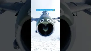 How does your plane laugh