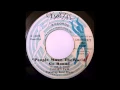 Download Lagu CHOSEN FEW - People Make The World Go Round [1972]