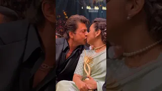 Shahrukh Khan Kiss Rani Mukerji Ranimukherjee Srk Kiss Ai 