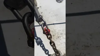 Cutting our anchor chain while on the go #boatlife #liveaboard #anchoring