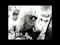 Guns N' Roses - Paradise City (Official Music Video)