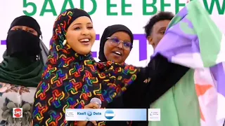 XAMDI BILAN & SAKARIYE KOBCIYE HEES BEESHA SURRE. XAFLADDA SANADGUURADA 5AAD CALANKA BEESHA SURRE