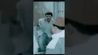 حنفى الابهه لما الظابط راح يقبض على أحمد أخوه شبعوه ضرب وهرب بالعافيه أخوه قابلو على السلم وضربو 