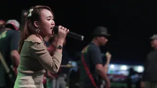 Download AJENG KARTIKA - GRAJI ANGIN || OM. NEW MALAPA LIVE LAPANGAN SAMBI MP3