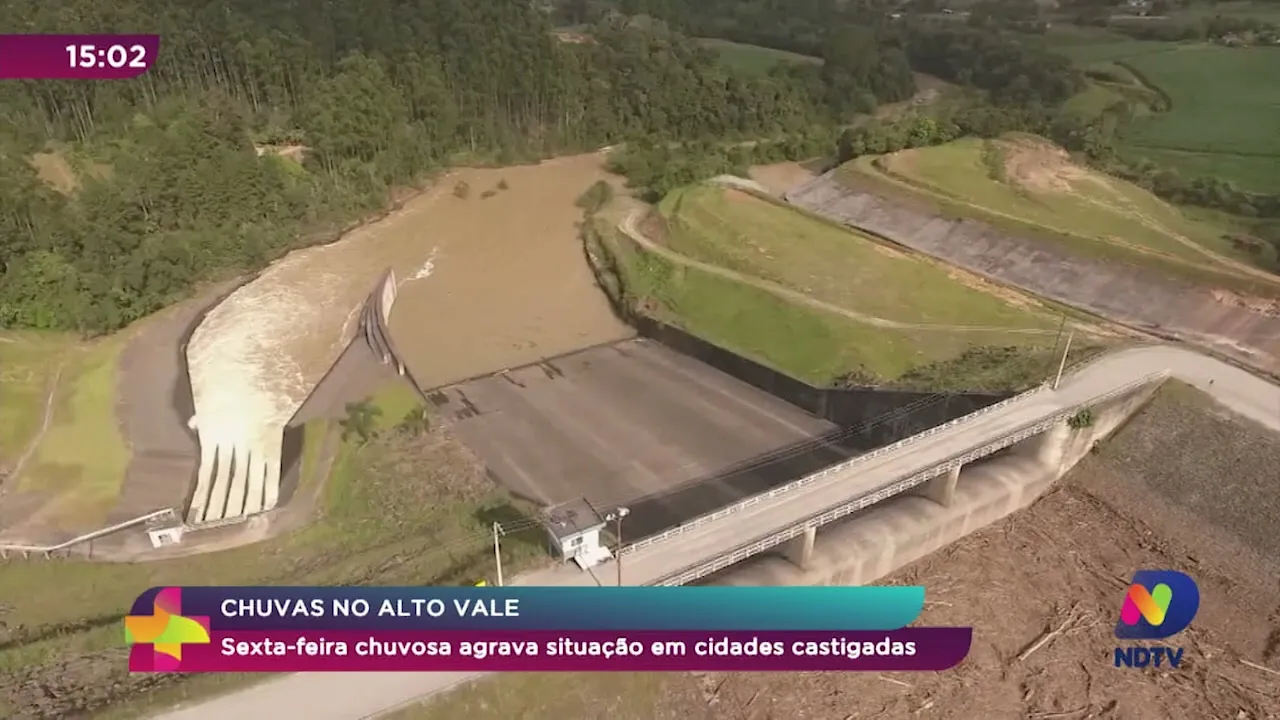 Cidades do Alto Vale do Itajaí sofrem com as fortes chuvas