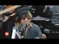 El Manu and Jessy Kang perform "Tahanan" LIVE on Wish 107.5 Bus
